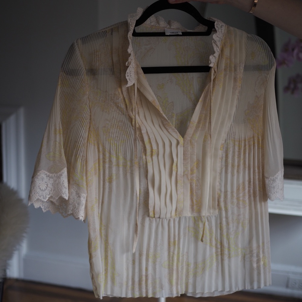 Aritiza Spring Blouse